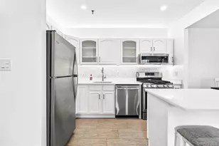 1432 Outlook Ave, Bronx, NY 10465 - Photo 11