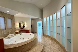 5 Glen Hill Ct, Dix Hills, NY 11746 - Photo 21