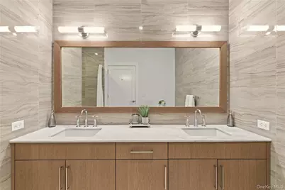 100 Garvies Point Road #1001, Glen Cove, NY 11542 - Photo 23