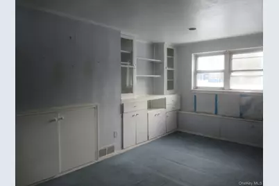 10 Lori Street, Poughkeepsie, NY 12603 - Photo 15