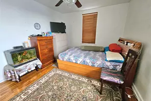 113-15 34, Corona, NY 11368 - Photo 9