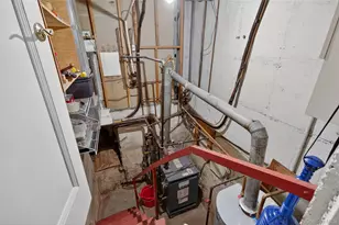 166 Pembroke St, Brooklyn, NY 11235 - Photo 37