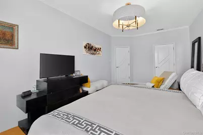 166 Pembroke Street, Brooklyn, NY 11235 - Photo 27