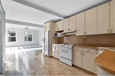 166 Pembroke Street, Brooklyn, NY 11235 - Photo 33