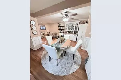 1213 E Broadway #B12, Hewlett, NY 11557 - Photo 17