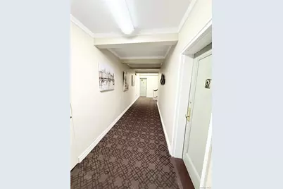 1213 E Broadway #B12, Hewlett, NY 11557 - Photo 7