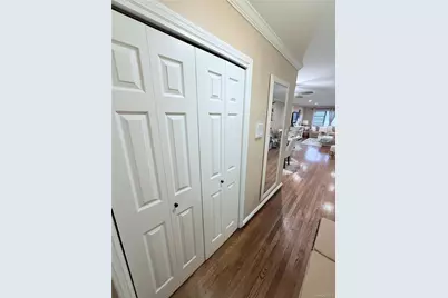 1213 E Broadway #B12, Hewlett, NY 11557 - Photo 11