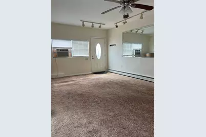 65 Gateway Drive, Copiague, NY 11726 - Photo 3