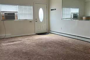 65 Gateway Dr, Copiague, NY 11726 - Photo 3