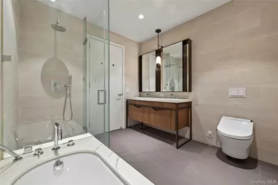 13327 39th Avenue #3H, Flushing, NY 11354 - Photo 9