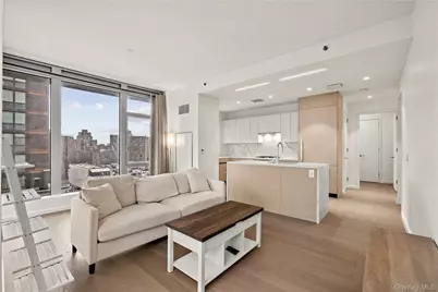 13327 39th Avenue #3H, Flushing, NY 11354 - Photo 1