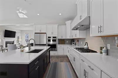 2 Dewitt Drive, Chappaqua, NY 10514 - Photo 9