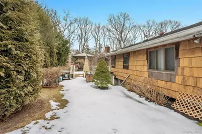 69 Churchill Lane, Smithtown, NY 11787 - Photo 29