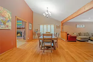 69 Churchill Ln, Smithtown, NY 11787 - Photo 5