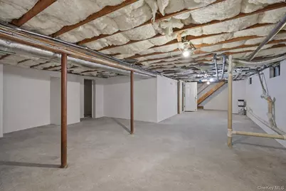 161 Seaman Neck Road, Dix Hills, NY 11746 - Photo 45