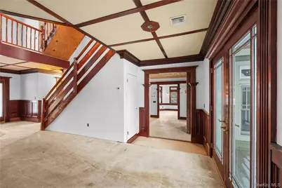 161 Seaman Neck Road, Dix Hills, NY 11746 - Photo 7