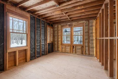 161 Seaman Neck Road, Dix Hills, NY 11746 - Photo 41