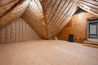 161 Seaman Neck Road, Dix Hills, NY 11746 - Photo 37