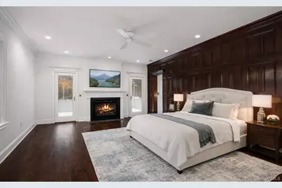 161 Seaman Neck Road, Dix Hills, NY 11746 - Photo 19