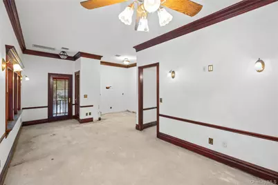 161 Seaman Neck Road, Dix Hills, NY 11746 - Photo 29