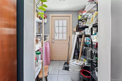 25 Laurel Road, Nyack, NY 10960 - Photo 9