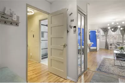 98 Dehaven Drive #3G, Yonkers, NY 10703 - Photo 5