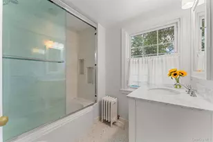 41 Garden Ave, Bronxville, NY 10708 - Photo 15