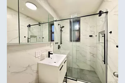 38-15 149 Street #5H, Flushing, NY 11354 - Photo 9