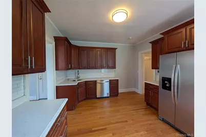 26 Coligni Avenue #1-2, New Rochelle, NY 10801 - Photo 7