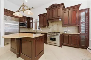 159-20 82nd St, Howard Beach, NY 11414 - Photo 9