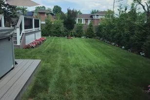 129 Stephen St, Levittown, NY 11756 - Photo 29