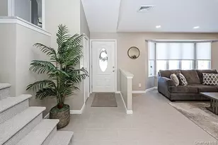 129 Stephen St, Levittown, NY 11756 - Photo 3