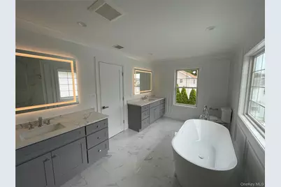 473 Andrews Road, Mineola, NY 11501 - Photo 15