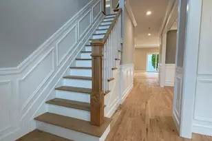 477 Andrews Rd, Mineola, NY 11501 - Photo 9