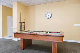 34 Sarah Ct, Amityville, NY 11701 - Photo 23