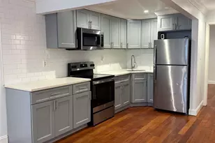 526 E 148th St, Bronx, NY 10455 - Photo 5