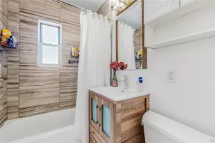 198-18 Pompeii Ave, Hollis, NY 11423 - Photo 11