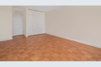 3935 Blackstone Avenue #8A, Bronx, NY 10471 - Photo 7