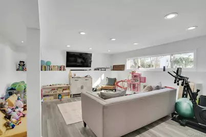 34 Corsa Street, Dix Hills, NY 11746 - Photo 25