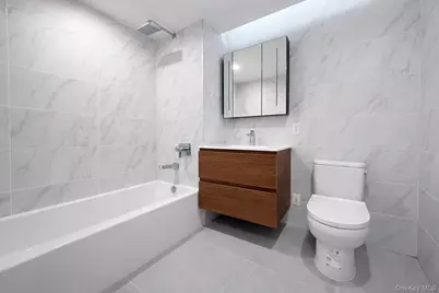 14449 Northern Boulevard #324, Flushing, NY 11354 - Photo 7