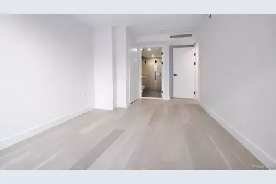 14449 Northern Boulevard #324, Flushing, NY 11354 - Photo 11