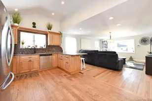 1721 Michael William Rd, Merrick, NY 11566 - Photo 11