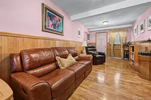 95 Rhodes Ave, Hempstead, NY 11550 - Photo 19