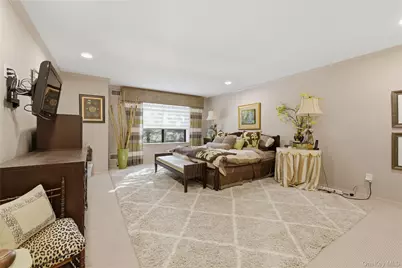 99 S Park Avenue #320, Rockville Centre, NY 11570 - Photo 13