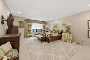 99 S Park Ave, Rockville Centre, NY 11570 - Photo 13