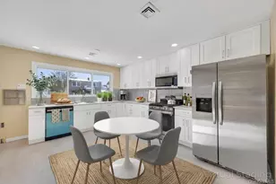 21 Clay Ln, Levittown, NY 11756 - Photo 3