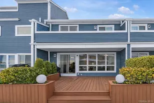 100 Baker Ct, Island Park, NY 11558 - Photo 19