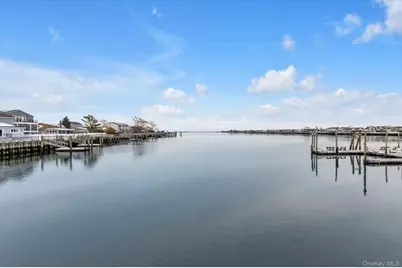 100 Baker Court #113, Island Park, NY 11558 - Photo 25