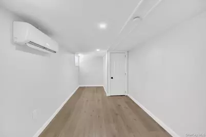 837 Penfield Street, Bronx, NY 10470 - Photo 29