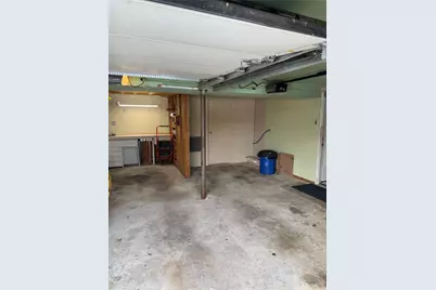 192 E 5th Street, Deer Park, NY 11729 - Photo 17